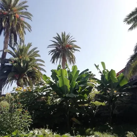 D.juan Casa Inmersa En Un Entorno Natural بيت للعطل