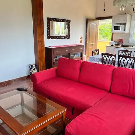 D.juan Casa Inmersa En Un Entorno Natural بيت للعطل *