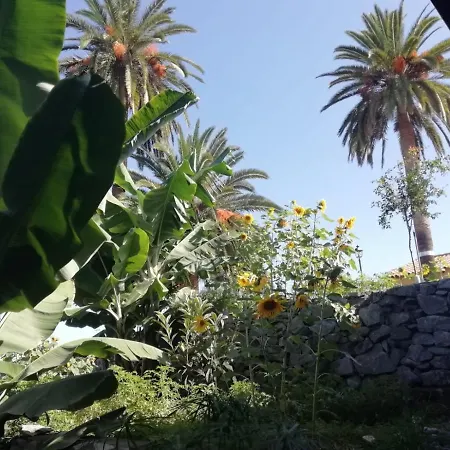 D.juan Casa Inmersa En Un Entorno Natural Dom wakacyjny *