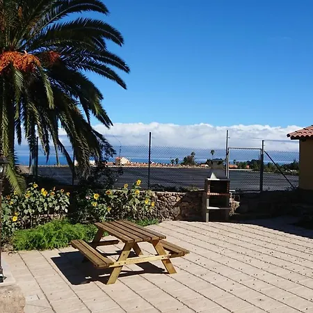 D.juan Casa Inmersa En Un Entorno Natural Ferienhaus